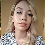 Алена  Витальевна  Мельникова